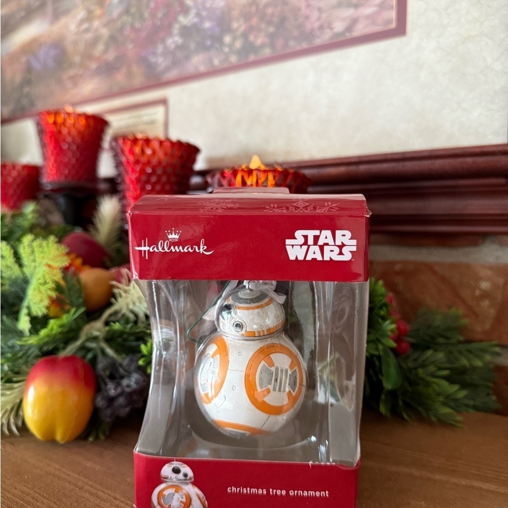 Hallmark Star Wars BB-8 Christmas Ornament - Red and Orange